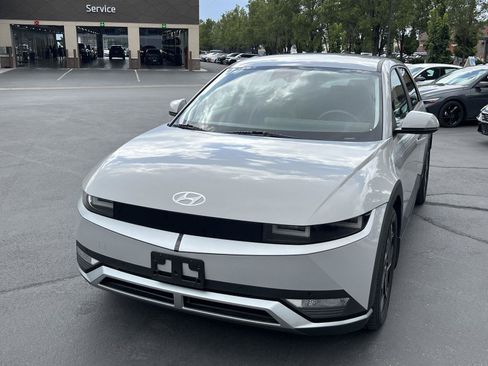 Certified 2023 Hyundai Ioniq 5 SEL AWD/4WD image 2