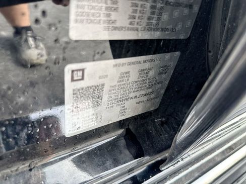 Used 2020 Chevrolet Silverado 1500 Custom w/ Custom Value Package image 27