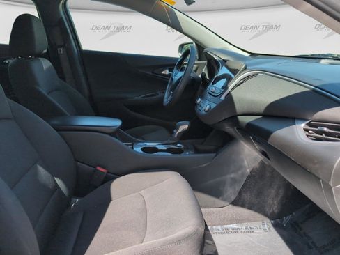 Used 2021 Chevrolet Malibu LS FWD image 14