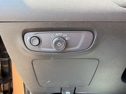 Used 2024 Buick Encore GX Preferred w/ Advanced Technology Package AWD/4WD image 29