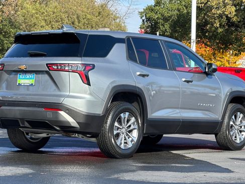 New 2026 Chevrolet Equinox LT image 3