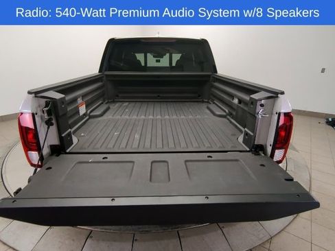 Certified 2024 Honda Ridgeline Black Edition image 8