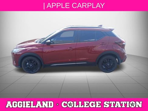 Certified 2024 Nissan Kicks SR w/ SR Premium Package FWD image 7