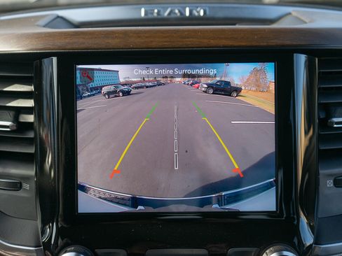 Used 2022 RAM 1500 Laramie image 15