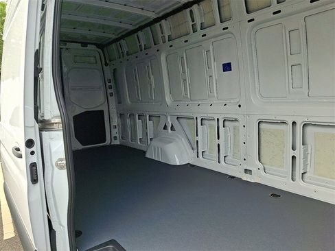 New 2025 Mercedes-Benz Sprinter 2500 image 6