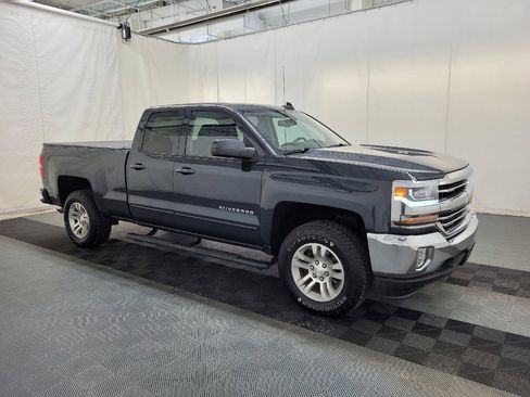 Used 2018 Chevrolet Silverado 1500 LT w/ All Star Edition image 11