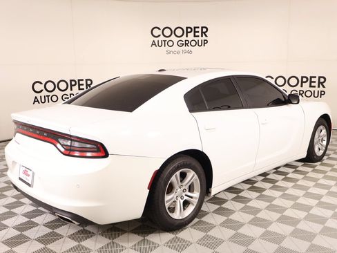 Used 2021 Dodge Charger SXT w/ Leather Interior Group RWD image 21