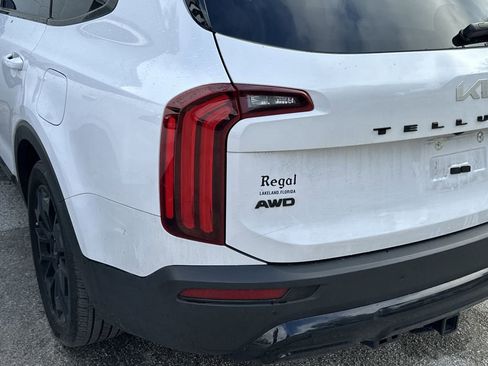 Certified 2022 Kia Telluride EX w/ EX Premium Package image 7