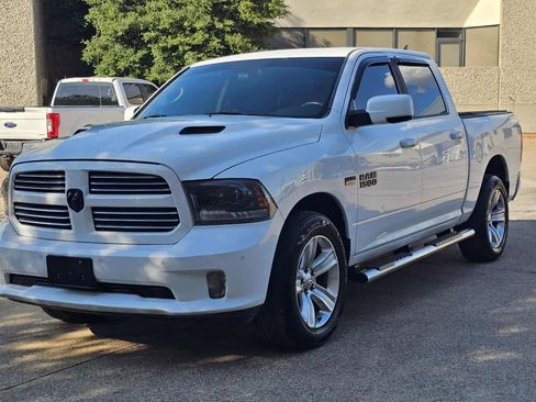 Used 2015 RAM 1500 Sport w/ Convenience Group image 7