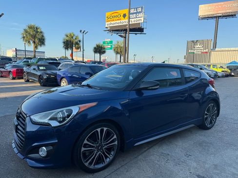 Used 2016 Hyundai Veloster Turbo image 7