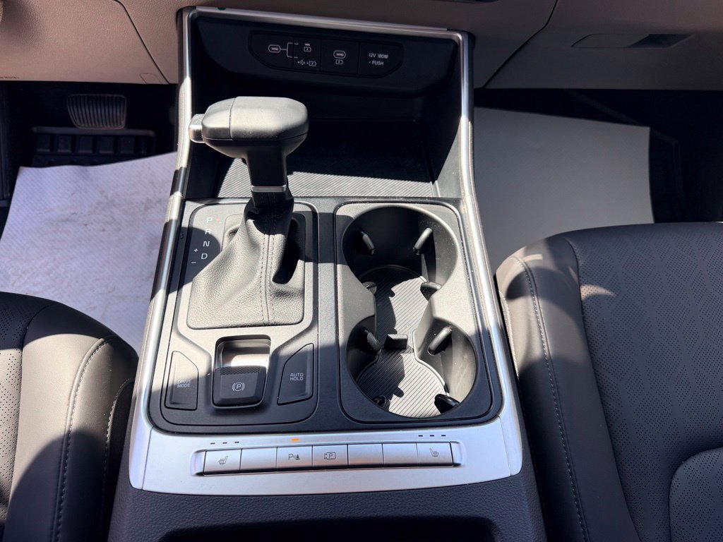 Used 2026 Kia Carnival FWD image 21