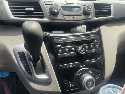 Used 2013 Honda Odyssey EX-L image 4