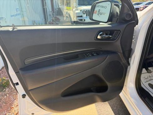 Certified 2024 Dodge Durango R/T image 12
