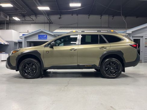 Used 2023 Subaru Outback Wilderness AWD/4WD image 5