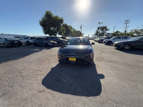 Used 2026 Kia K4 FWD image 4