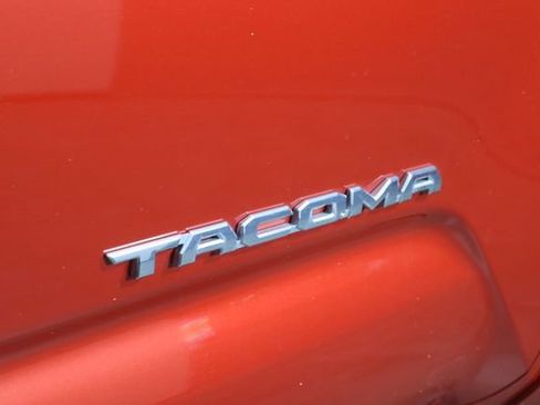 Used 2021 Toyota Tacoma SR5 RWD image 35