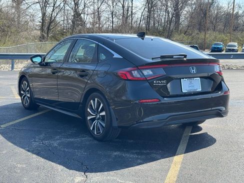 Certified 2024 Honda Civic EX-L image 7