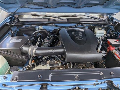 Used 2018 Toyota Tacoma TRD Pro AWD/4WD image 26