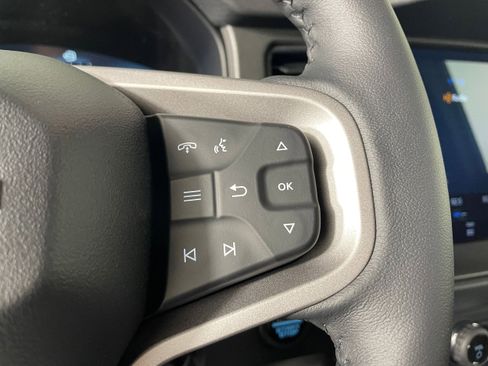 New 2025 Ford Bronco Badlands AWD/4WD image 9