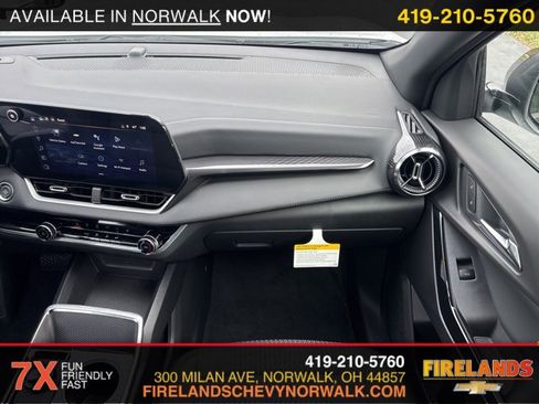 New 2026 Chevrolet Equinox LT w/ Midnight Edition image 32