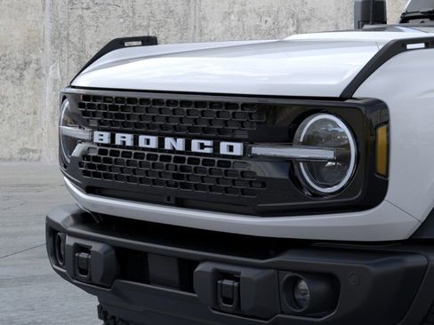 New 2026 Ford Bronco Badlands AWD/4WD image 19