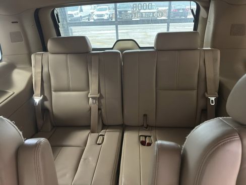 Used 2009 Chevrolet Tahoe LT w/ Luxury Package image 9