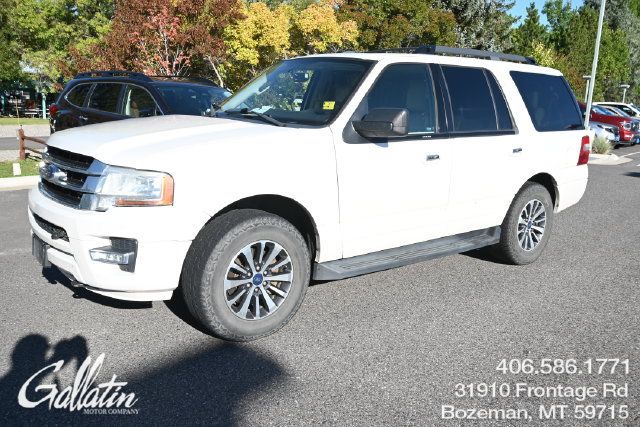 Used 2017 Ford Expedition XLT w/ Equipment Group 202A AWD/4WD image 1