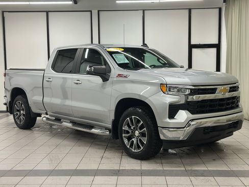 Certified 2022 Chevrolet Silverado 1500 LT image 1
