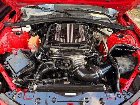 Used 2017 Chevrolet Camaro ZL1 RWD image 17