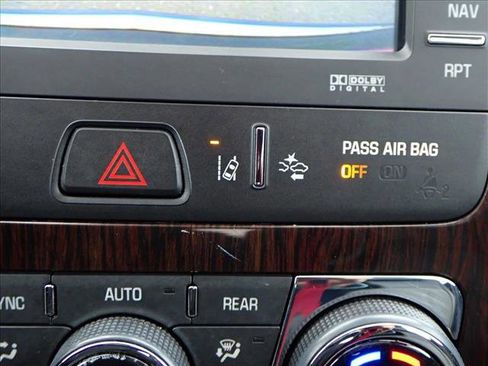 Used 2016 Chevrolet Traverse LTZ image 20