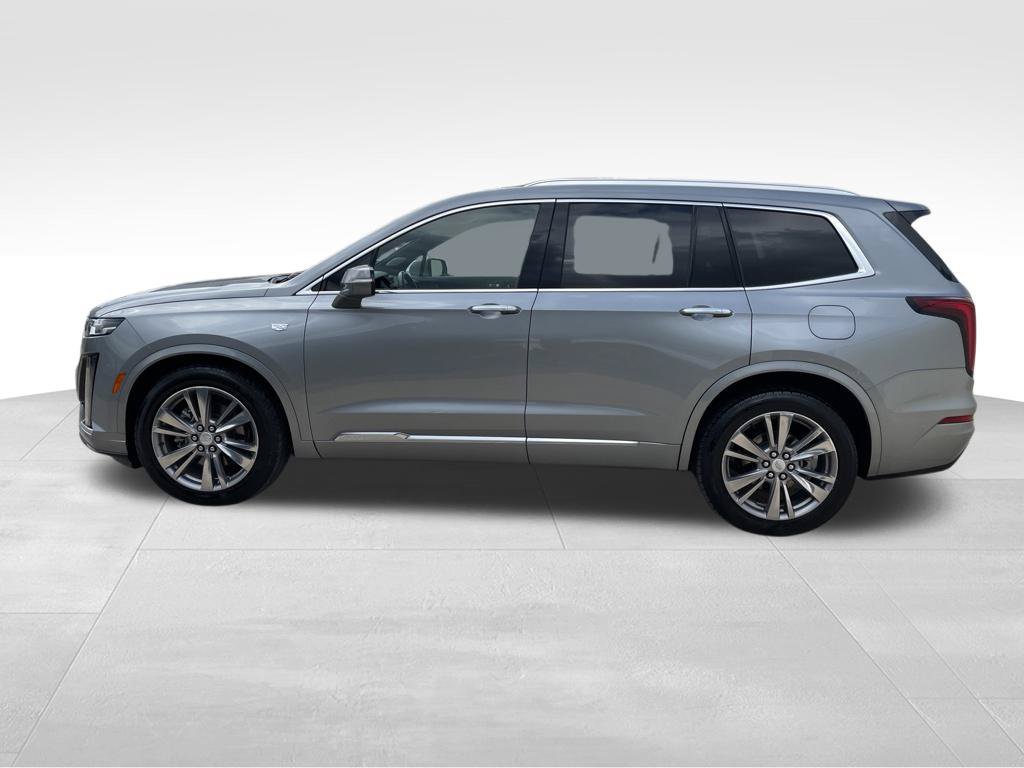 Used 2024 Cadillac XT6 Premium Luxury FWD image 8