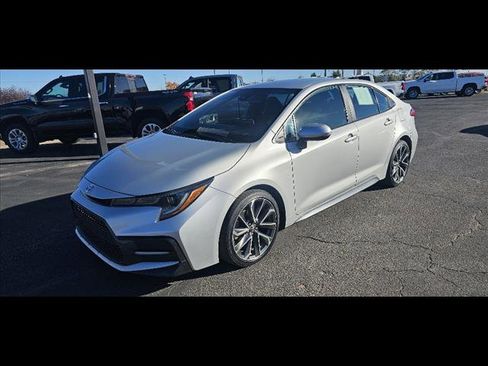 Used 2021 Toyota Corolla SE image 7