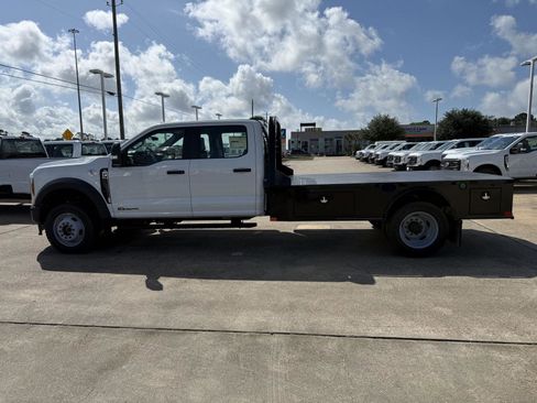 New 2026 Ford F550 4x4 Crew Cab image 9
