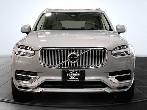 Used 2024 Volvo XC90 T8 Ultimate w/ Protection Package Premier AWD/4WD image 4