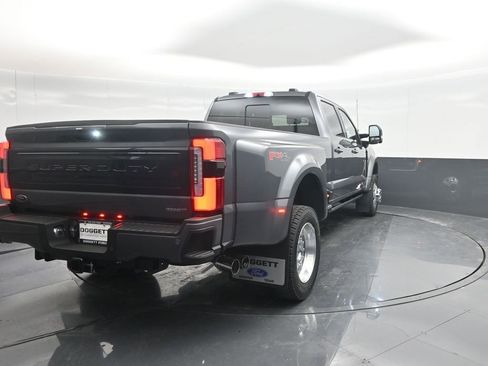 New 2026 Ford F450 Platinum image 26