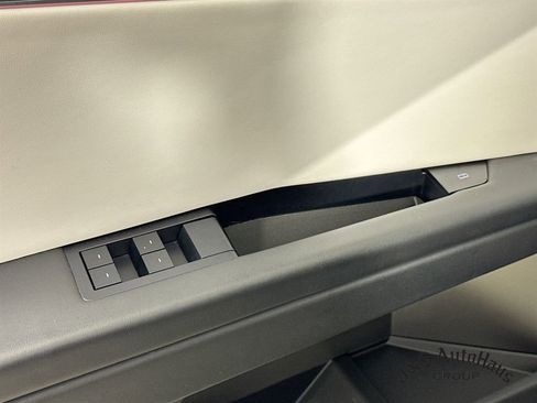 Used 2024 Tesla Cybertruck AWD Crew Cab image 24