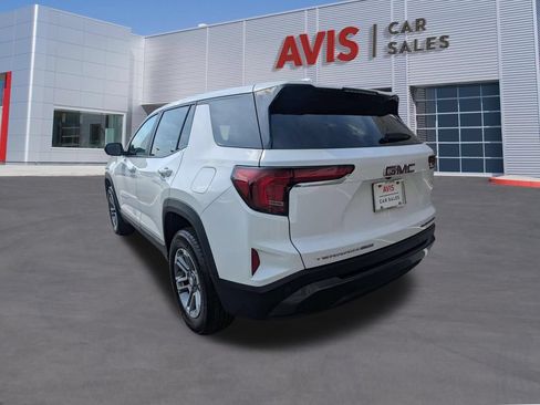 Used 2025 GMC Terrain Elevation AWD/4WD image 9