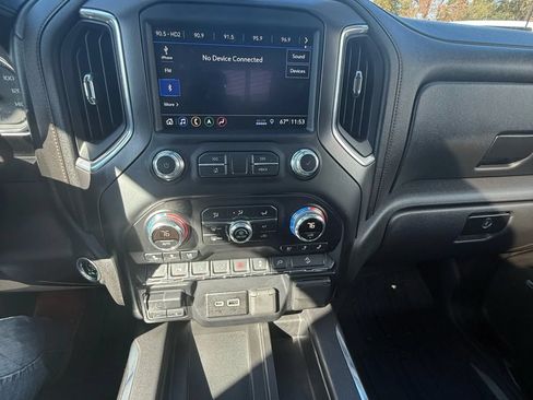 Used 2019 GMC Sierra 1500 AT4 w/ AT4 Premium Package AWD/4WD image 21