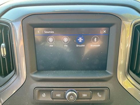 Used 2025 Chevrolet Silverado 2500 Custom w/ Custom Value Package AWD/4WD image 32