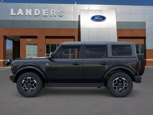 New 2026 Ford Bronco Outer Banks AWD/4WD image 3