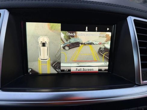 Used 2014 Mercedes-Benz GL 350 BlueTEC 4MATIC image 34