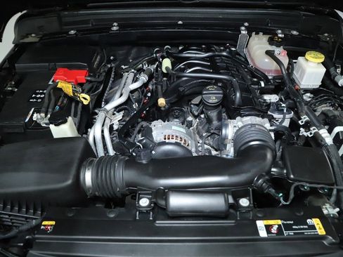 Used 2022 Jeep Gladiator Sport AWD/4WD image 34