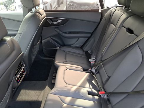 New 2026 Audi Q8 Premium Plus image 27