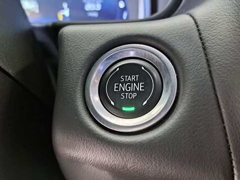 Used 2024 Chevrolet Tahoe LT image 13