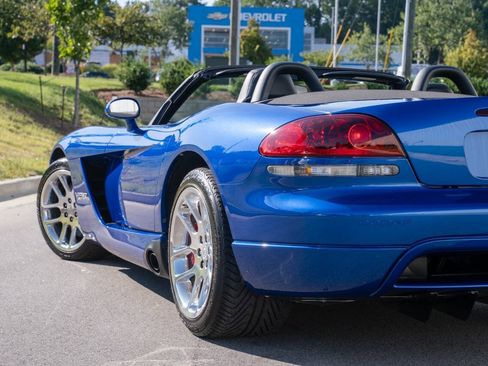 Used 2006 Dodge Viper SRT-10 RWD image 8