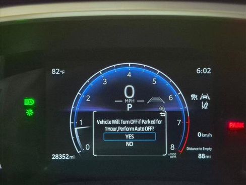 Used 2023 Toyota Corolla Cross XLE w/ Convenience Package FWD image 16