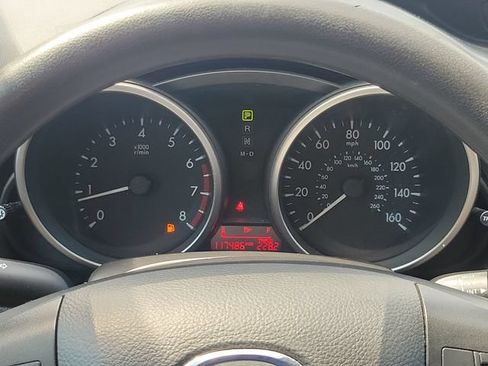 Used 2015 MAZDA MAZDA5 Sport FWD image 21
