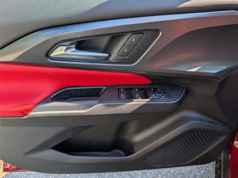 New 2026 Chevrolet Equinox EV RS image 13