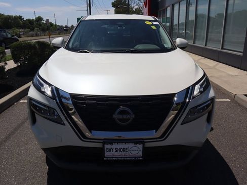 Certified 2023 Nissan Rogue SV AWD/4WD image 5