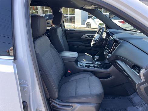 Used 2023 Chevrolet Traverse LT w/ LPO, Floor Liner Package AWD/4WD image 26